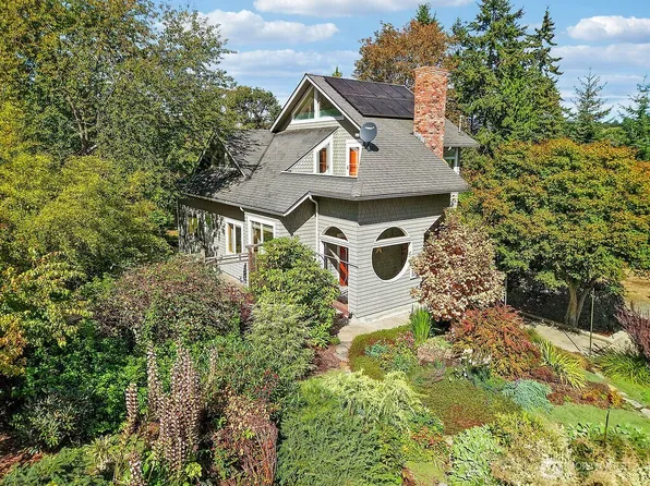 2021 Walnut Street, Port Townsend, WA 98368