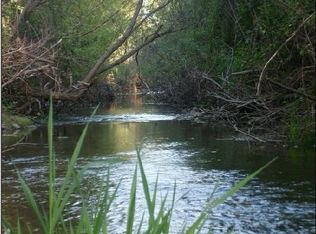 5850 Cedars Rd, Redding, CA 96001