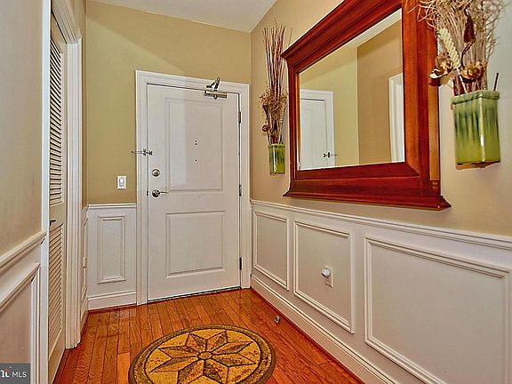 3rd image of 38 Maryland Ave Unit 311