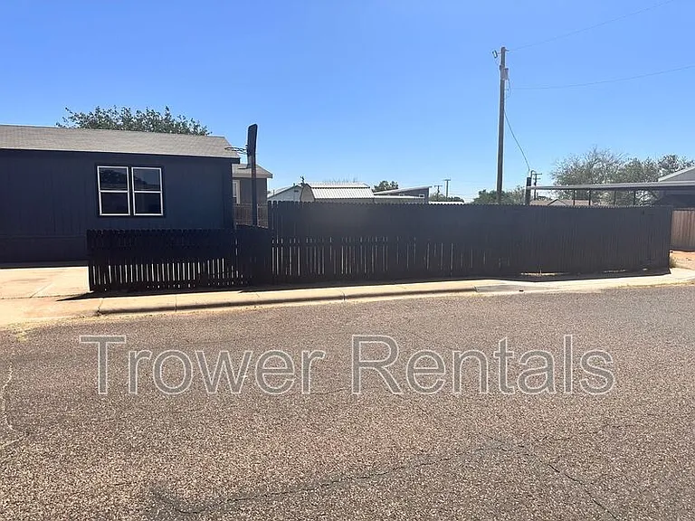 237 Orchard Dr — Photo 4