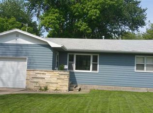 2025 Elm St, Fremont, NE 68025