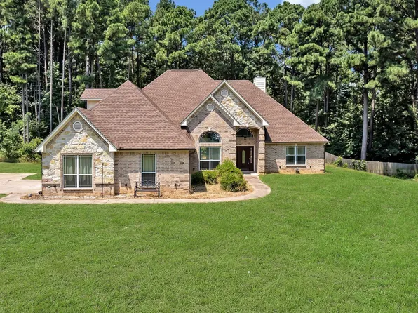 335 Cedar Ridge Rd, Longview, TX 75602