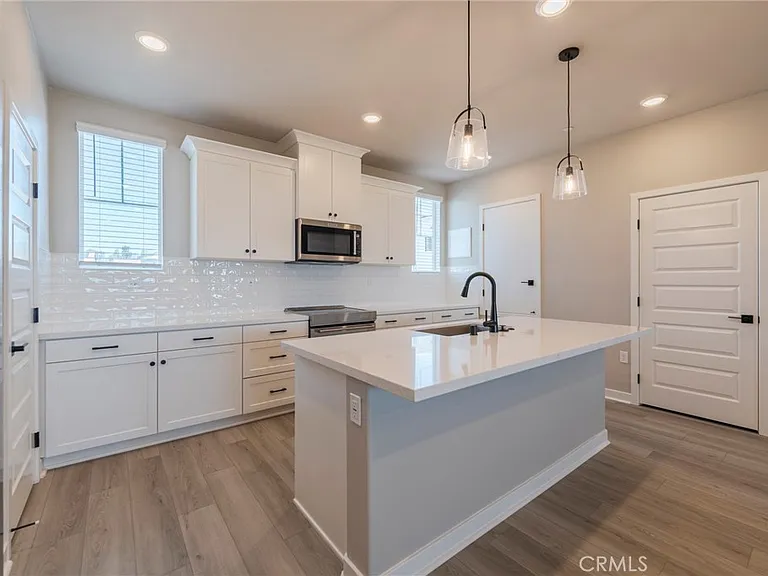 27656 Skyline Ln — Photo 13