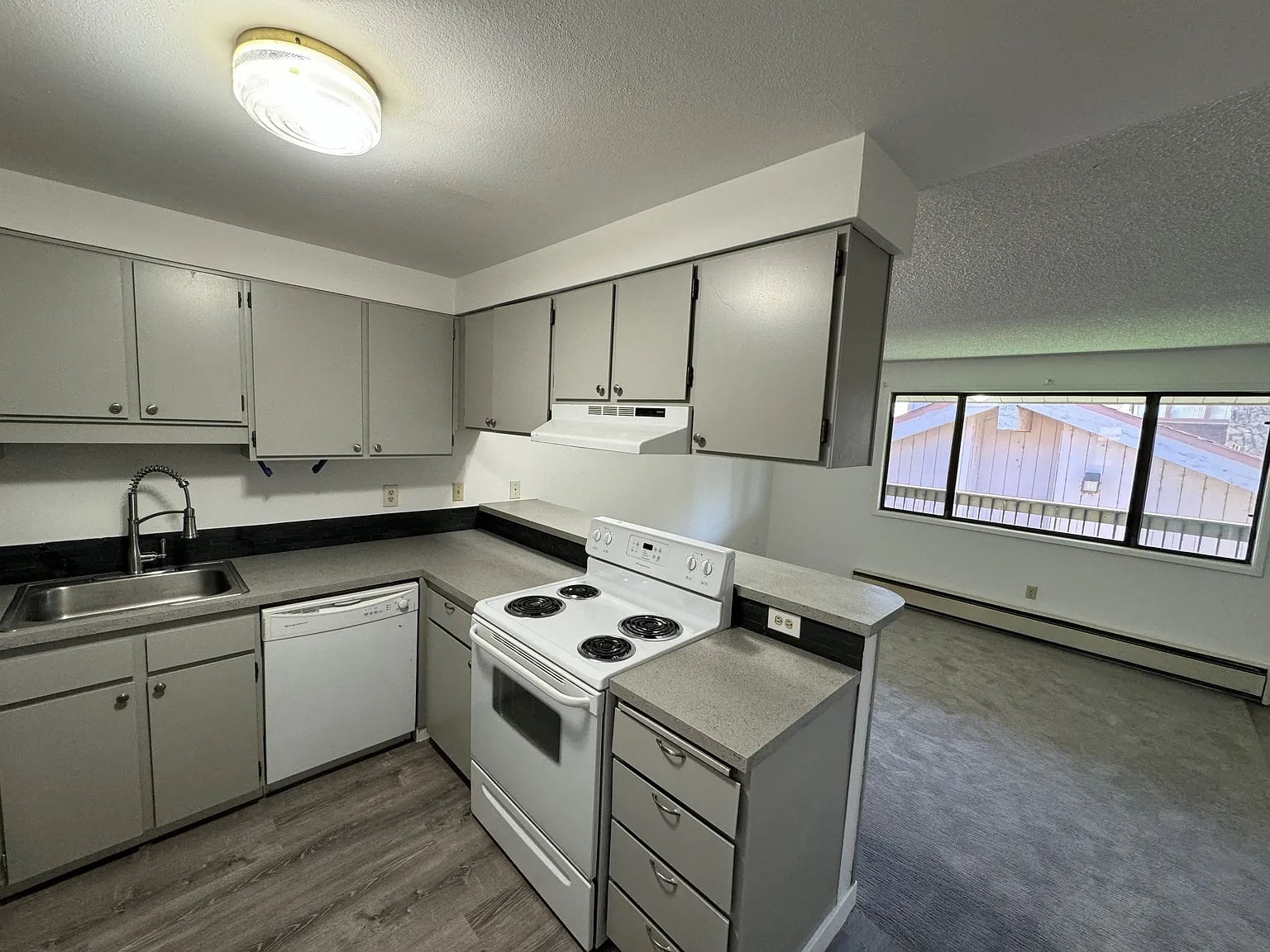 4500-4507 Cannon Ave #9 photo 1