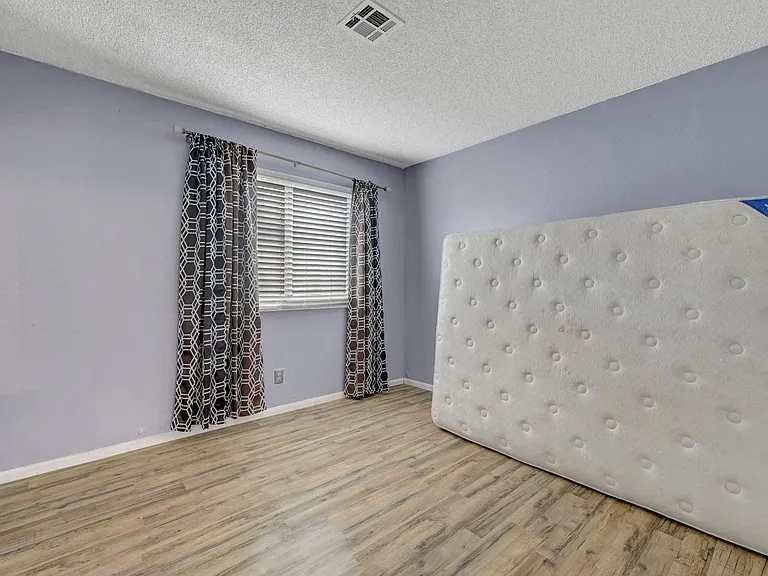 6644 Pepperidge Way — Photo 30