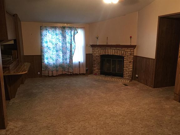 4th image of 3685 County Road 266 N #A
