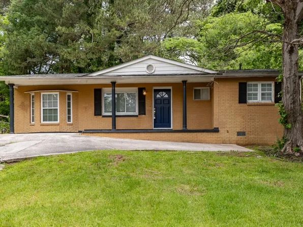 2833 Cardo Dr NW, Atlanta, GA 30318