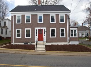 53 High St, Amesbury, MA 01913