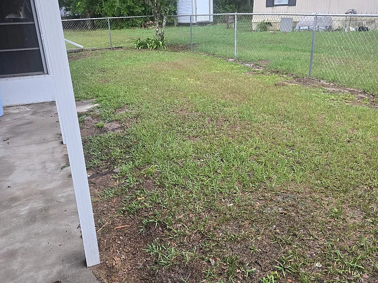 100 Hoover Ln — Photo 3