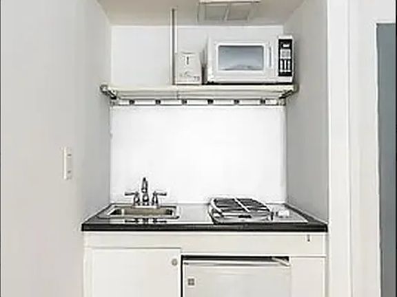 3rd image of 408 W 22nd St APT 1F
