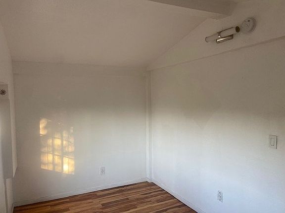 3rd image of 1494 W 27th St #3