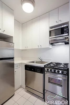 Rented by Mirador Real Estate | media 38