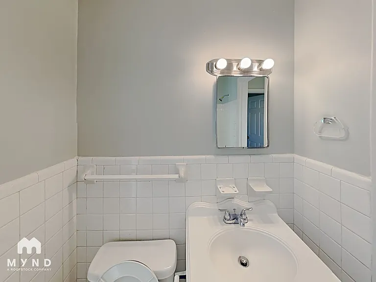 813 Westfield Dr — Photo 14