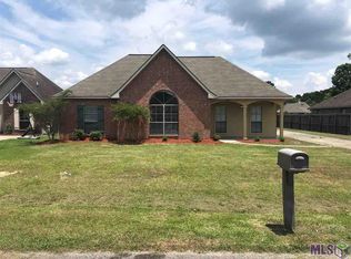 12751 Landon Dr, Walker, LA 70785