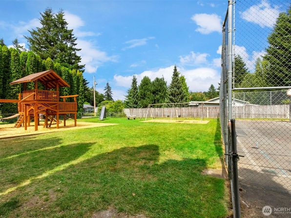 27321 Serene Drive NE, Kingston, WA 98346