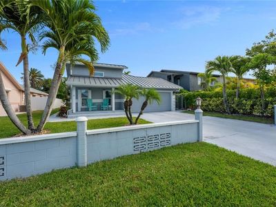 607 92nd AVE N, Naples, FL, 34108