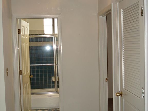 4th image of 1106 Laguna Ave APT 2