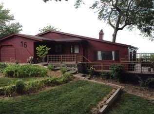 15 Bluff Park Rd, Montrose, IA 52639