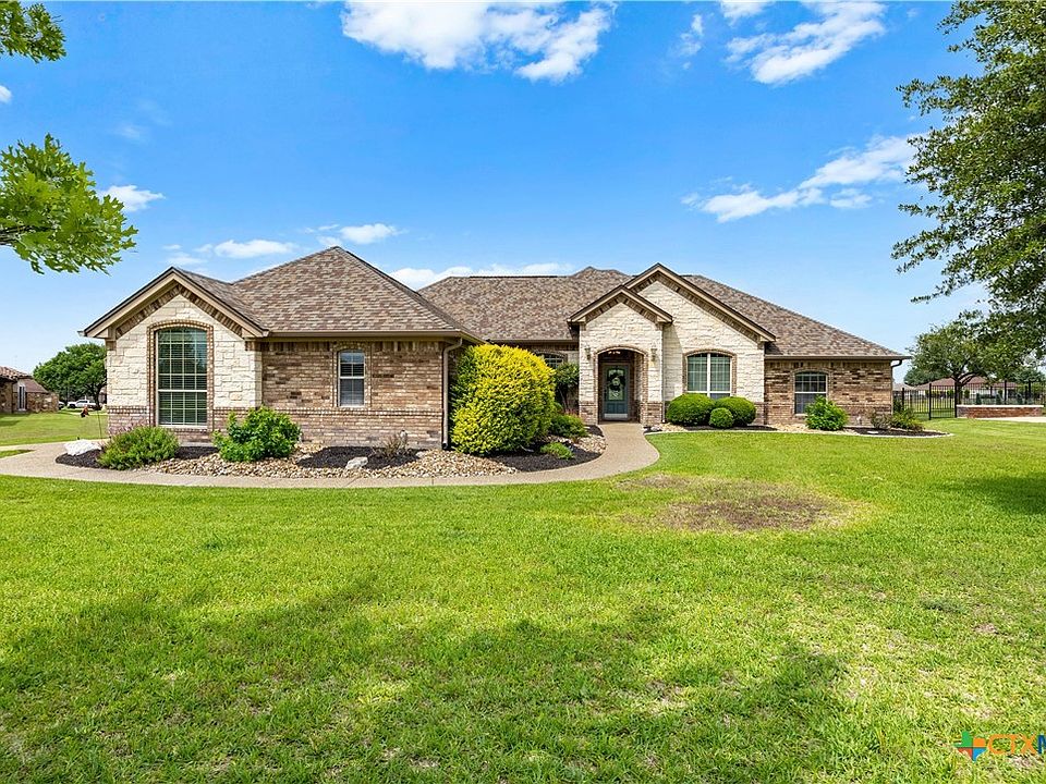 1st image of 2725 Hester Way