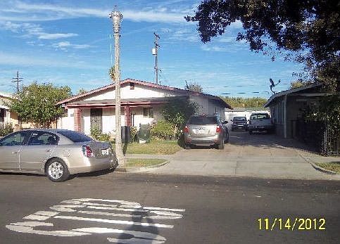 1st image of 742 N Olive St