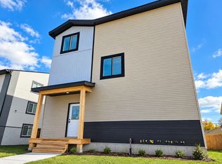 11135 Groat Rd NW, Edmonton, AB T5M 3K1