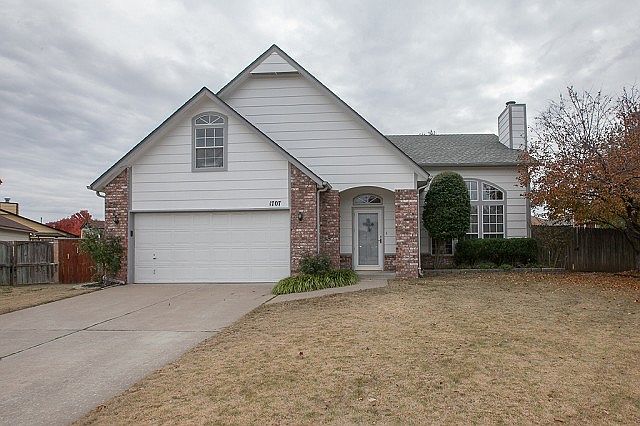 Home tucked away on a cul de sac