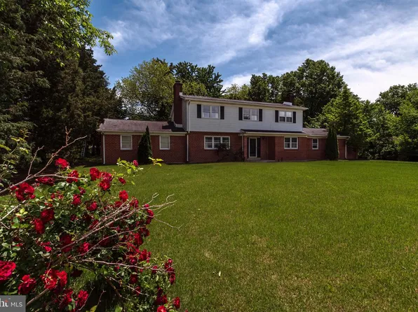 325 Great Oak Dr, Middletown, DE 19709