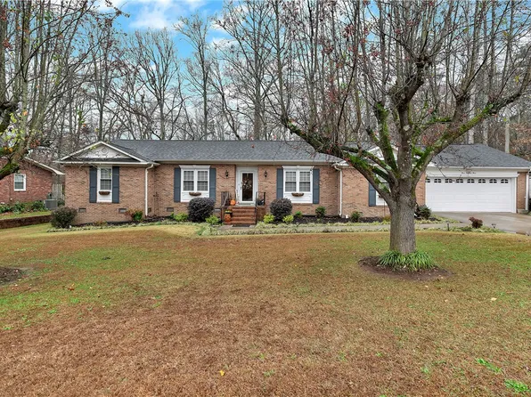 303 Asbury Cir, Easley, SC 29640