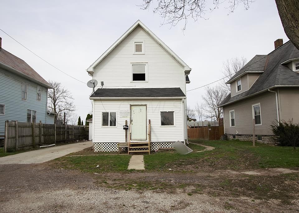 1st image of 638 Hopley Ave