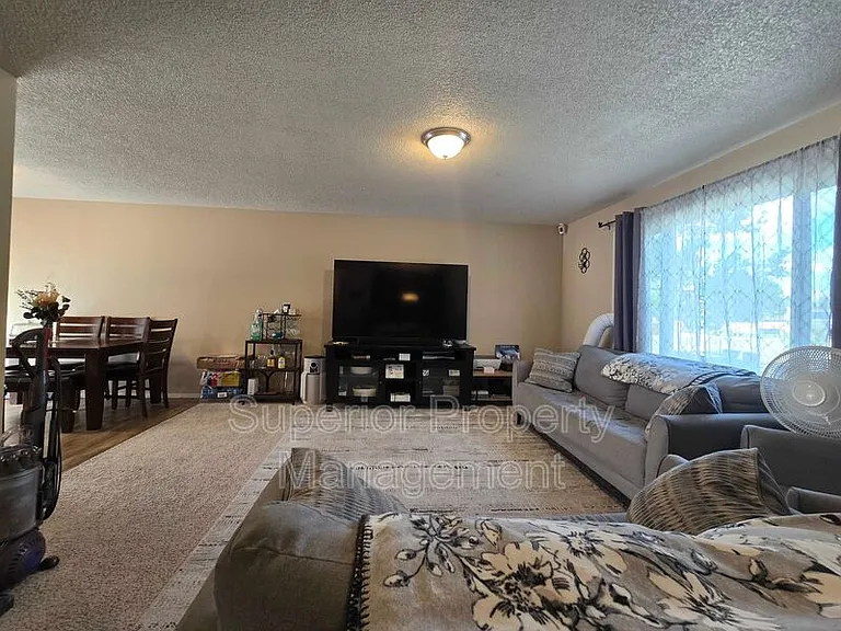 4800 King Arthur Way — Photo 8