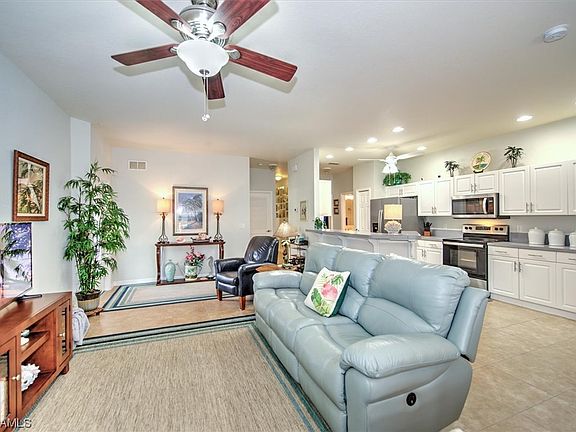 2nd image of 19984 Lake Vista Cir N #11B-4