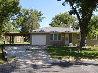 2806 Wesley Ct, Sedalia, MO 65301