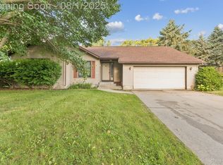 1022 S Lincoln Rd, Mount Pleasant, MI 48858