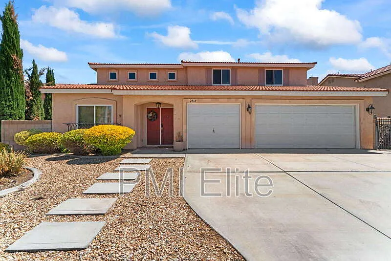 Building Photo - 2814 Caruso Ln