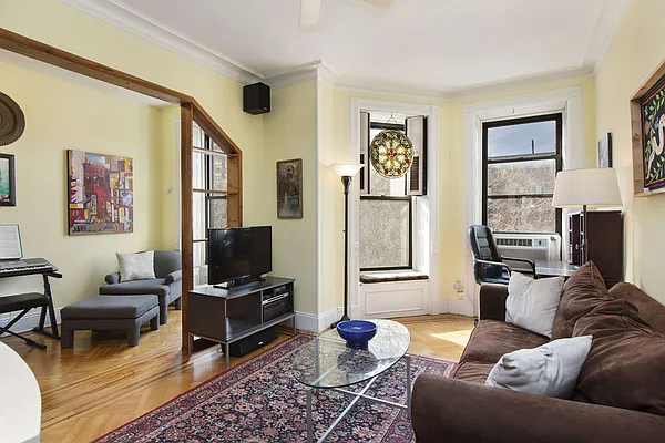 Sold by Brooklyn Real Inc | media 13