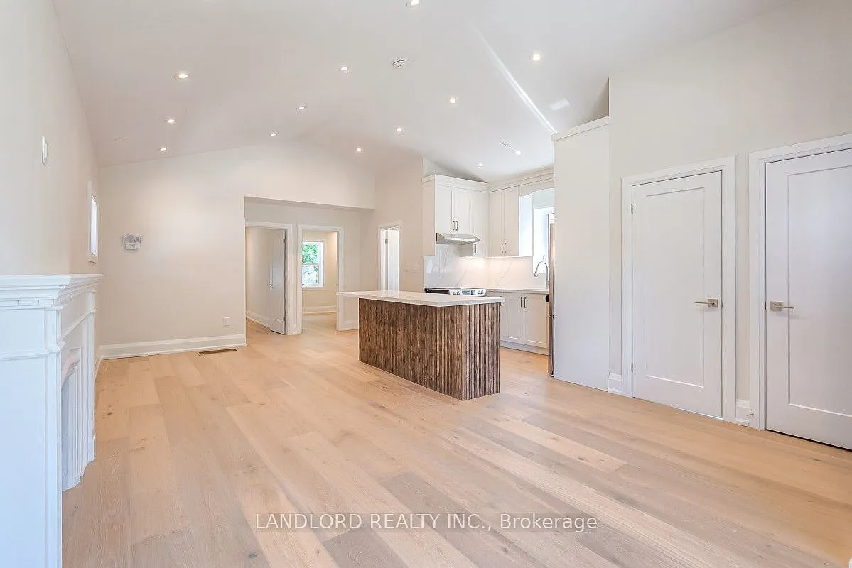 4 bed, $4,300 — Photo 3