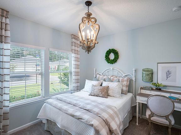 3rd image of 4092 Heatherbrook Pl