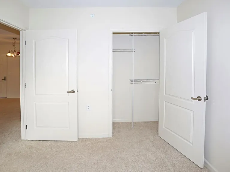New Hartford Square Senior Apartments — Photo 17