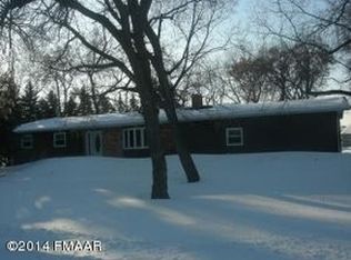 124 Ash Ln, Harwood, ND 58042