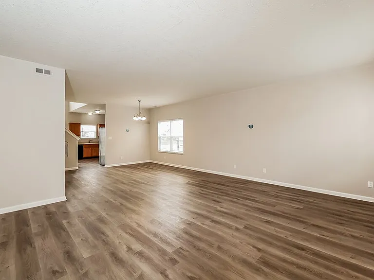 5742 Twin River Ln — Photo 6