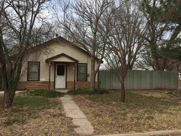 401 S Graham St, Mooreland, OK 73852