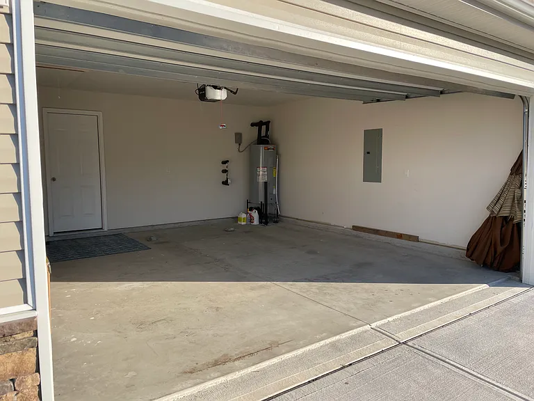 479 Poppleton Dr — Photo 17