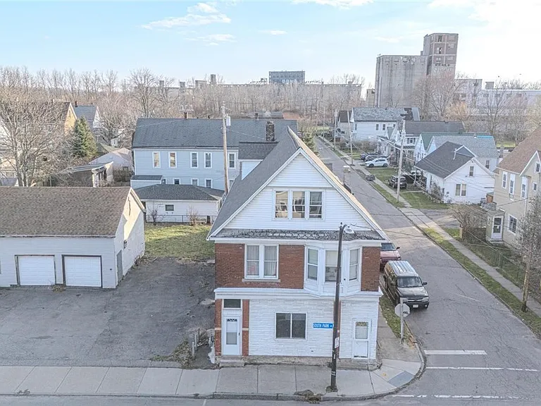 901 S Park Ave #LOWER — Photo 1