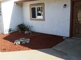 766 N Stage Coach Ln, Fallbrook, CA 92028