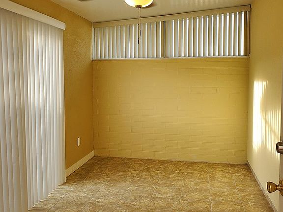 3rd image of 10530 W Coggins Dr