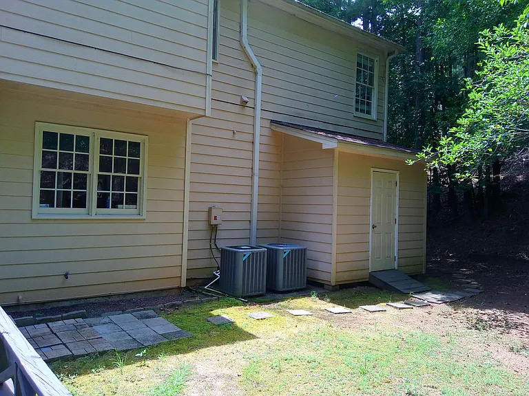 2015 Aldbury Ln — Photo 16