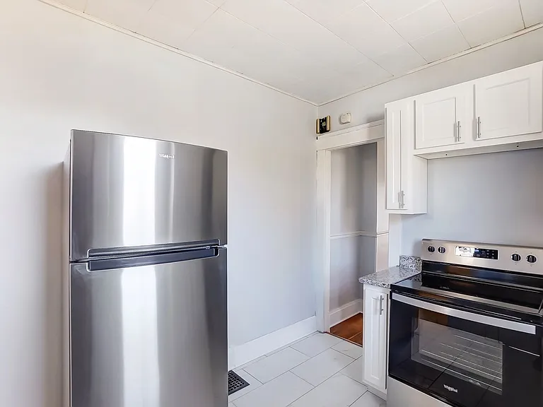 3710 Wieman Ave — Photo 12