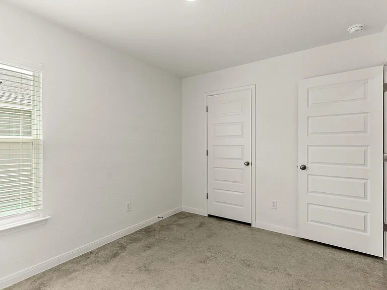 906 Wax Myrtle Ct — Photo 8
