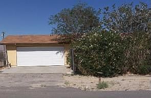1st image of 16900 Avenida Descanso