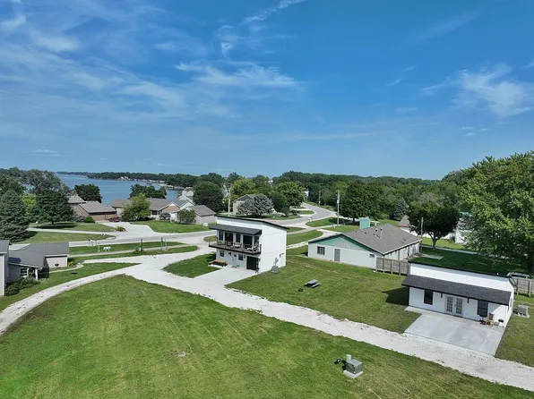 7144 Twin Lakes Rd #1-2-3, Rockwell City, IA 50579